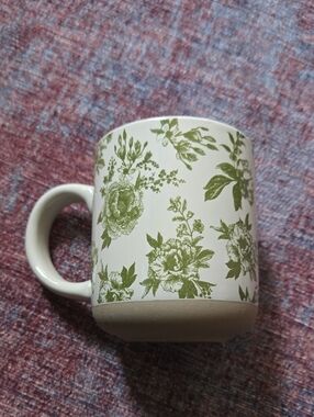 Floral Ceramic Coffee Mug in Olive Green